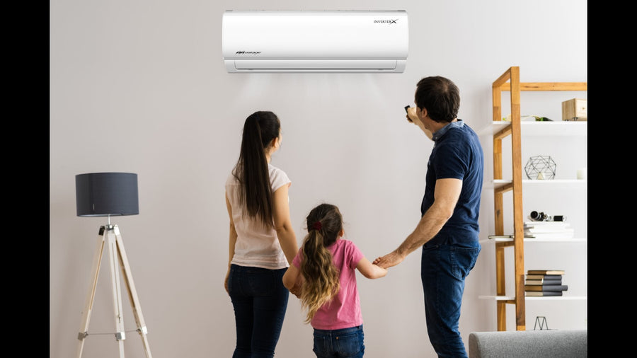 Familia estrenando su Mirage Inverter X